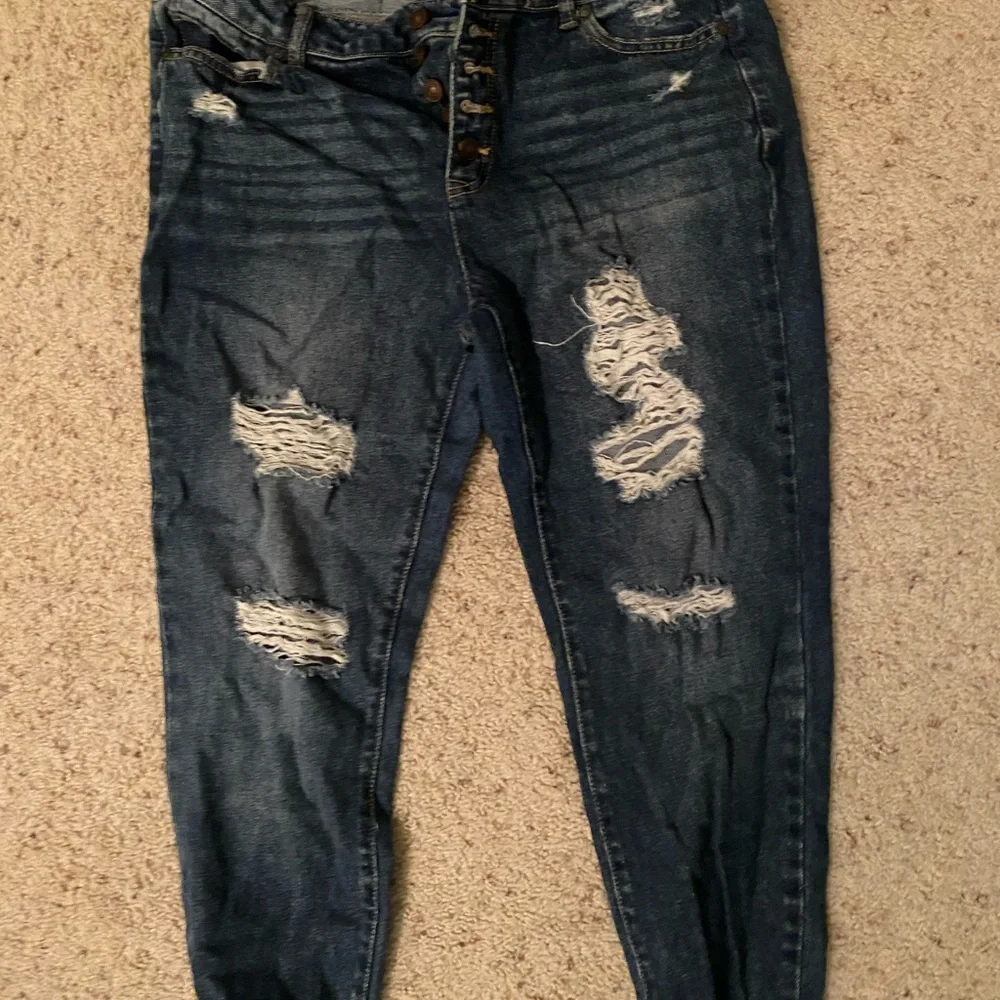 Cato Curvy Denim Jeans - Picture 2 of 5